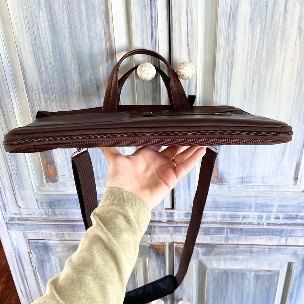 Scully Gusset Chocolate Laptop Briefcase - Picture 8 of 16